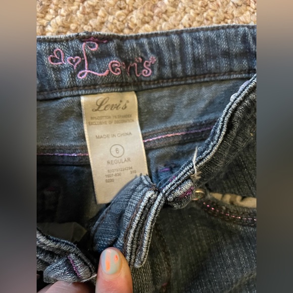 Boot cut levis - Picture 2 of 5